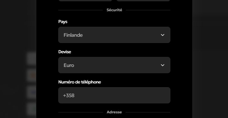Écran d'inscription affichant pays France, devise Euro et champ pour le numéro de téléphone